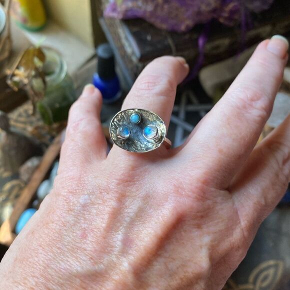 Larimar & Moonstone Israeli Hammered Sterling Silver Ring Size 9.5 - Picture 1 of 15